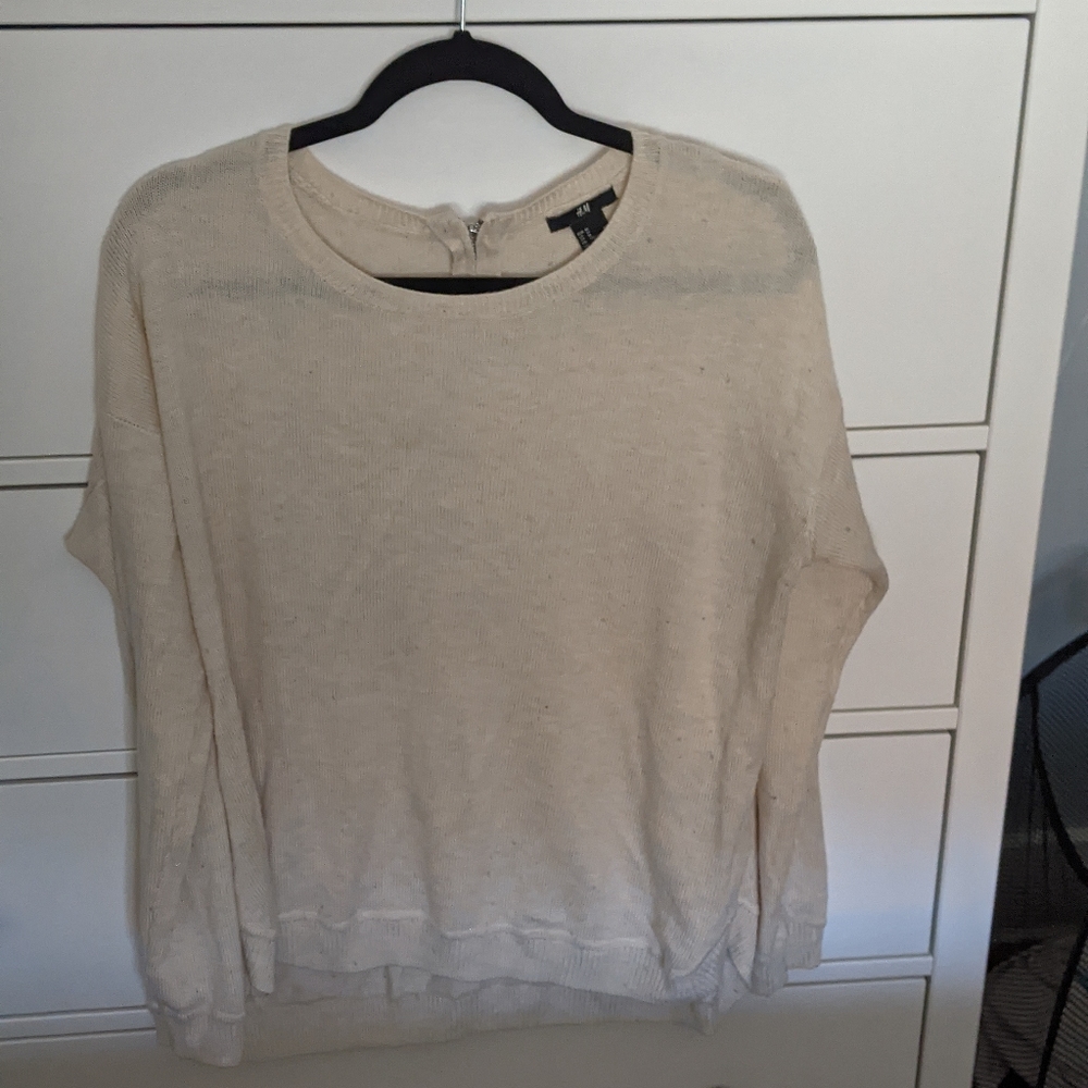 H&M Sweater with Zipper Detail size medium